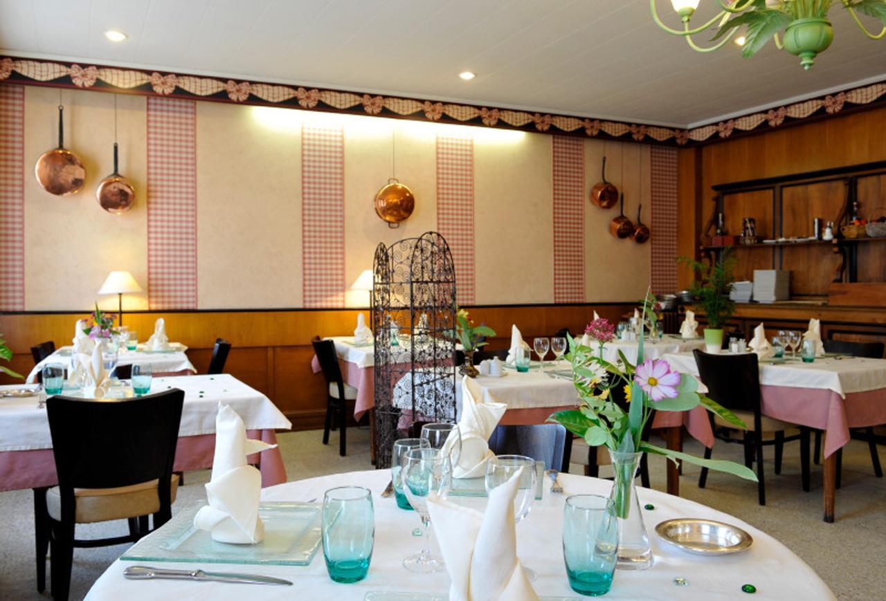 Poste Et Champanne Hotel Brioude